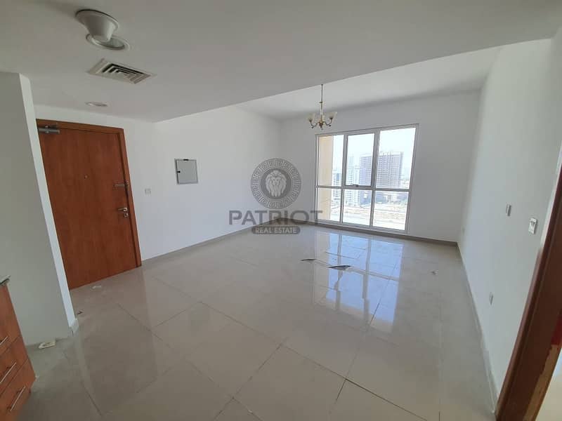 Mid Floor | Ready To Move | 1 Bed For Rent