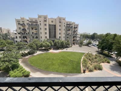 2 Bedroom Apartment for Rent in Remraam, Dubai - 2 BR Apartment with Garden view