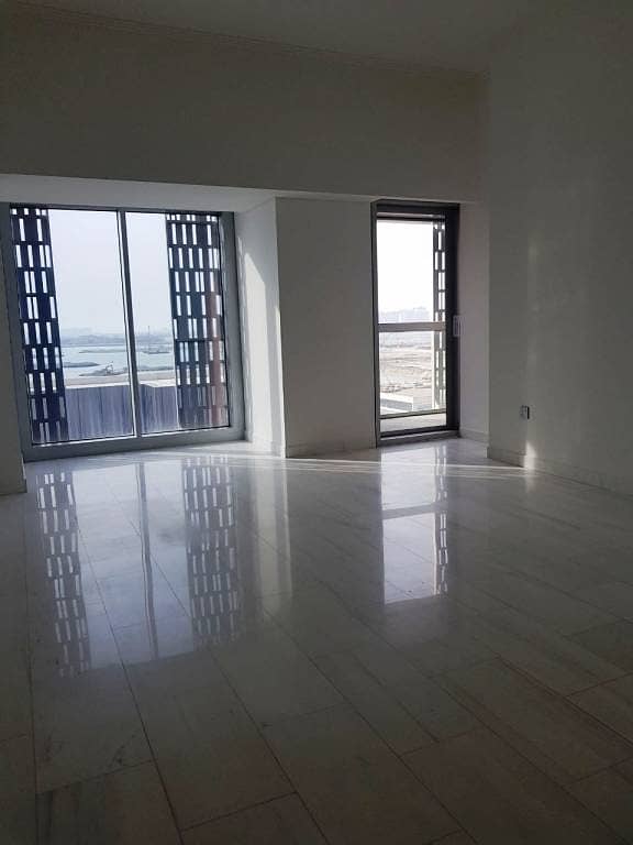 High End Finishing - Partial Sea View 1 Bed in Iconic Cayan Tower