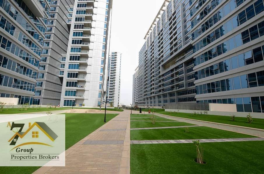 With balcony Specious 2 Bedroom for rent in skycourt just at AED:58000/-