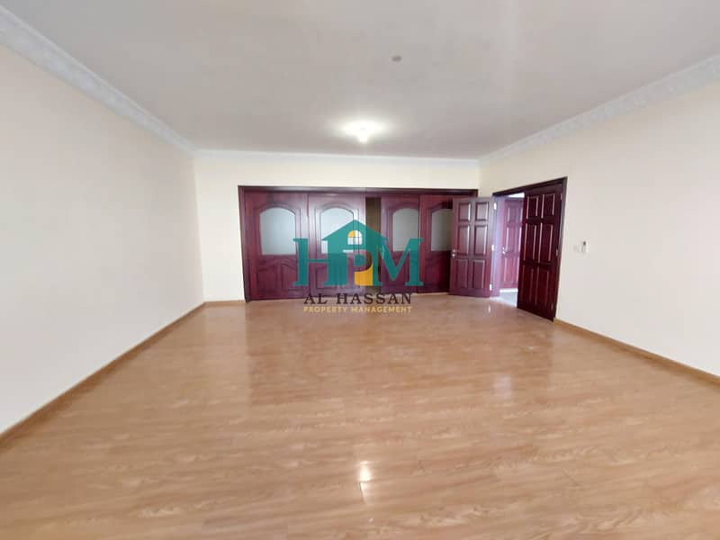 Separate Entrance 3Bhk Mulhaq Big Kitchen Near Baniyas Sports Club  Al Shamkha