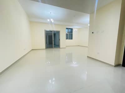 3 Bedroom Flat for Rent in Dubai Residence Complex, Dubai - BIG OFFER  NON COMMISION  3BHK ONE MONTH FREE  BRAND NEW BUILDING MAID ROOM