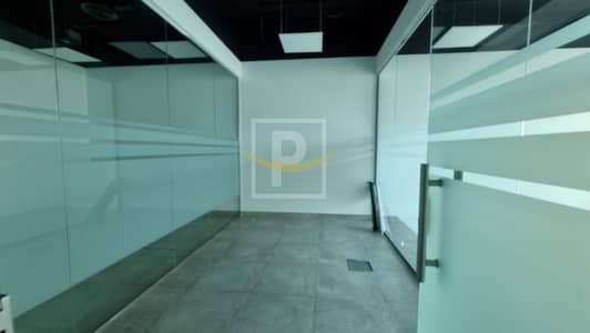 Office for Rent in Al Safa, Dubai - Ready to move in Fitted office with Eight Class Cabin