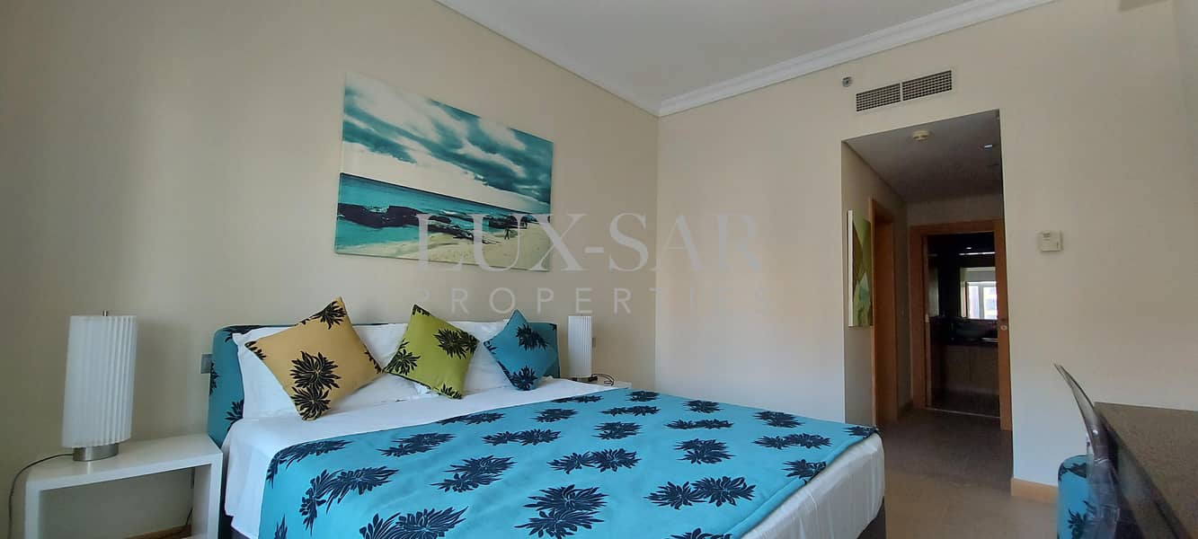 FULLY FURNISHED |SEA  VIEW | READY TO MOVE