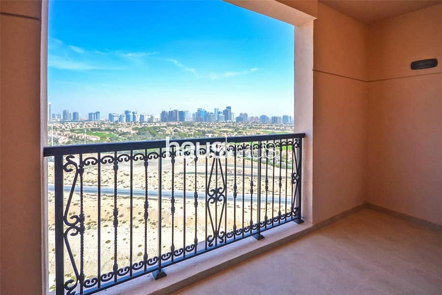 Golf Course View | High Floor | Notice Served