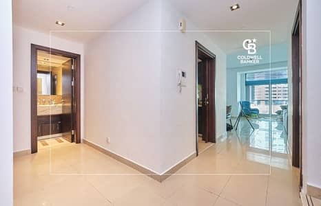 3 Bedroom Villa for Sale in Dubai Marina, Dubai - Deal To Grab - 3BR Villa Full Water View