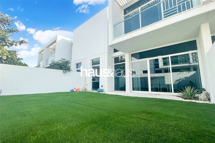 Landscaped | Bright and Spacious | Popular Layout