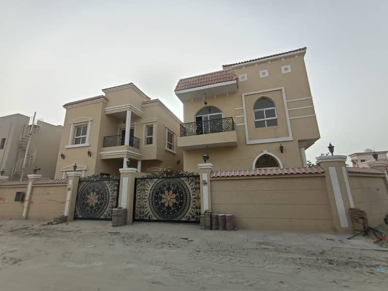 For sale villa in Al Mowaihat, in a great location, very close to the mosque, the location of the villa is on a corner and two streets, freehold for a