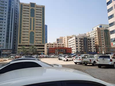 Plot for Sale in Al Hamidiyah, Ajman - Commercial land in a privileged and vital location * close to the main street * freehold