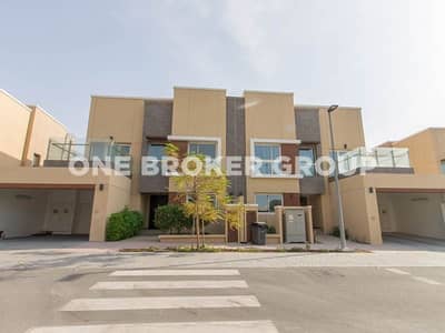 3 Bedroom Villa for Sale in Dubai Science Park, Dubai - 3S1|Large 3 Bed|Single Row |Vacant On Transfer