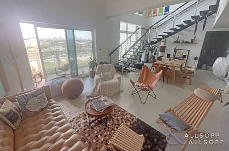 فلیٹ 3 غرف نوم للبيع في تلال الجميرا‬، دبي - شقة في الجناح الشرقي طراز لوفت تلال الجميرا‬ 3 غرف 2950000 درهم - 5981721