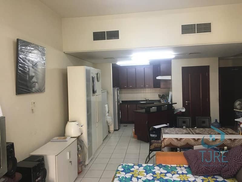 SPACIOUS | ONE BEDROOM | NEAR TO METRO