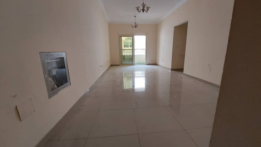 Amazing offer 3Bhk with 30days free +laundry room just 42k In Muwaileh