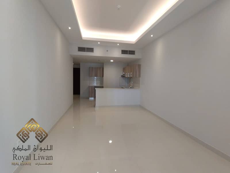 شقة في برج هيرا،مدينة دبي الرياضية 2 غرف 60000 درهم - 5944046