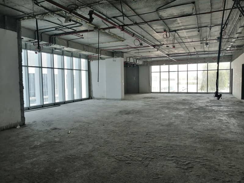 High End Office | 30 Parkings | Premium Quality