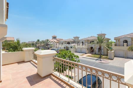 4 Bedroom Flat for Sale in Pearl Jumeirah, Dubai - Multiple Options|Stunning Villa|Sea View