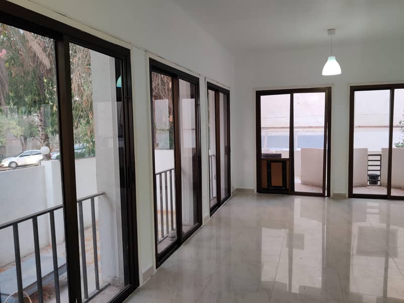Квартира в Аль Мушриф, 3 cпальни, 75000 AED - 4509423
