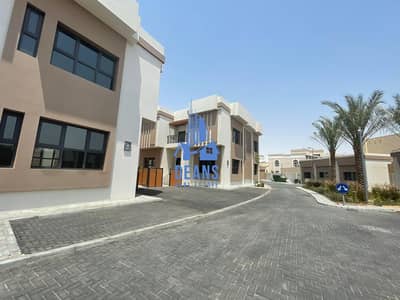 5 Bedroom Villa for Rent in Mohammed Bin Zayed City, Abu Dhabi - Brand New! 5BR Villa with High Class Finishing in MBZ