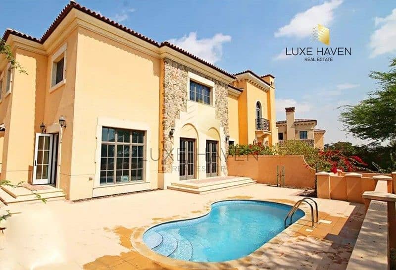Stunning Muirfield | Private Pool | Golf Course