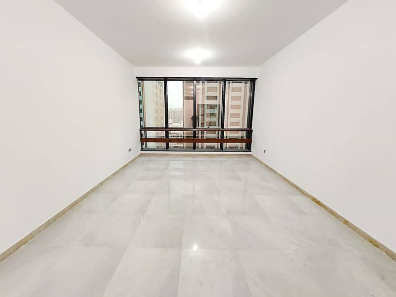 Great Offer 2 BR Apartment with Balcony