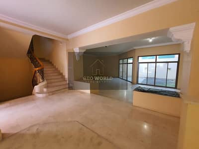 فیلا 6 غرف نوم للايجار في المرور، أبوظبي - فیلا في شارع المرور المرور 6 غرف 240000 درهم - 6062271