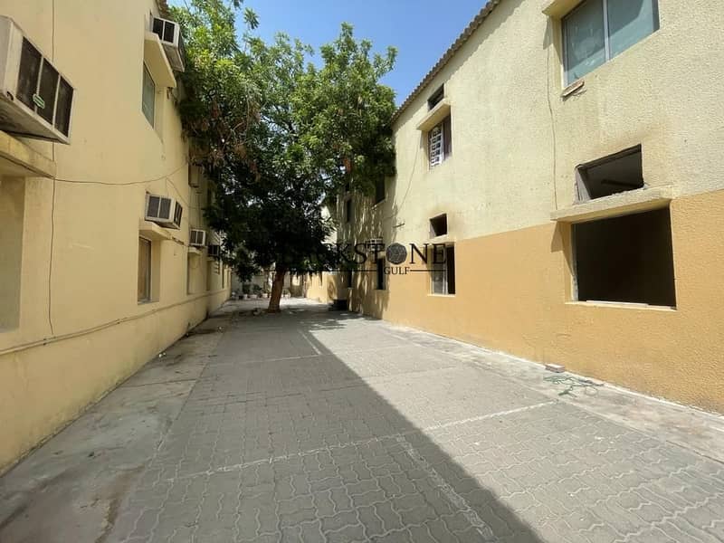 Labour accommodation in  Al Quoz for rent