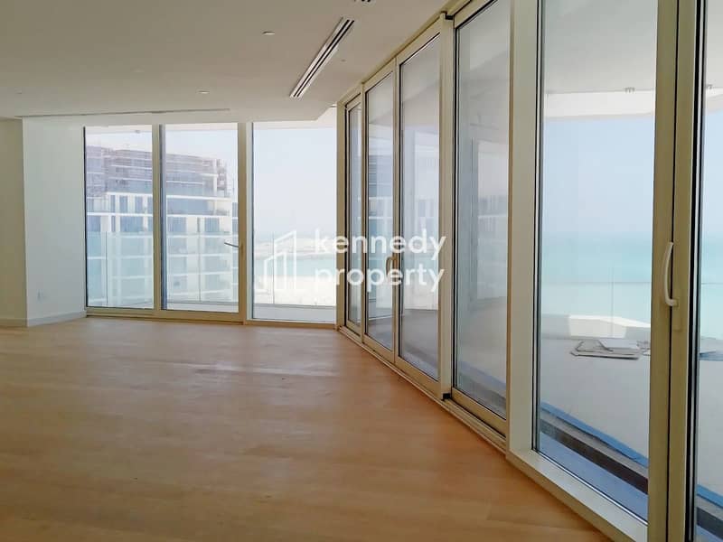 Full Sea View | Ready to Move In | Maids Room