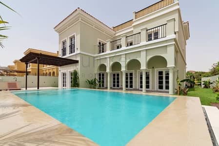 6 Bedroom Villa for Sale in The Villa, Dubai - Elegant finish , Bright and Upgraded villa with Pool