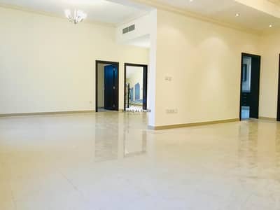 فیلا 5 غرف نوم للايجار في البرشاء، دبي - فیلا في فلل اوك البرشاء 1 البرشاء 5 غرف 220000 درهم - 6064882