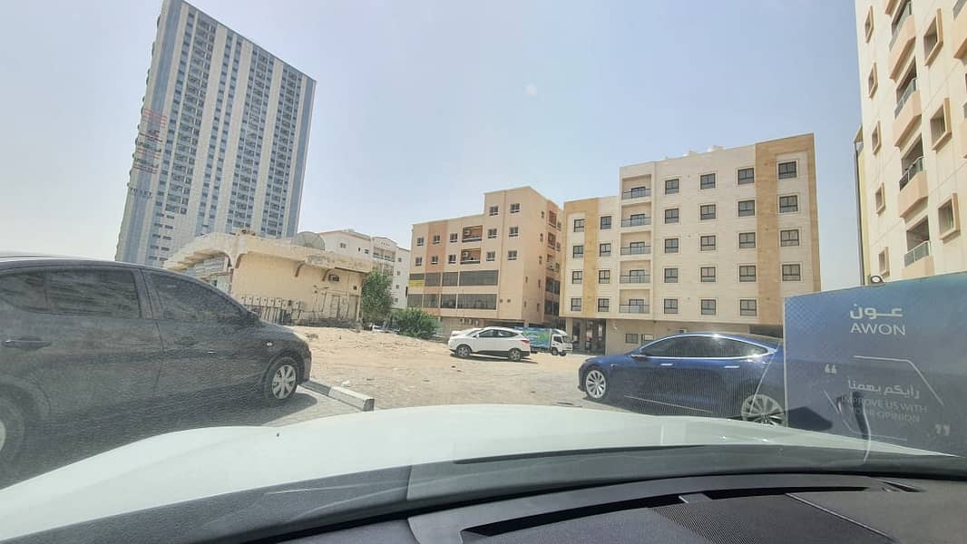 For sale residential commercial land G + 6 on Sheikh Maktoum Street