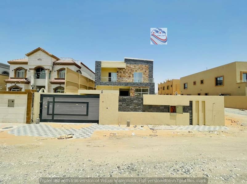 Freehold ownership for all nationalities 100% forever. You can buy cash or through the bank without a down payment. The villa consists of two floors a