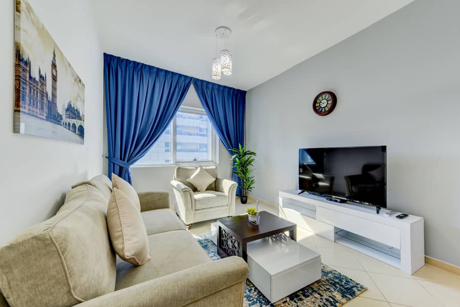 Luxurious Cozy and Spacious 1 BR Apartment in Dubai Marina, Near Metro/Tram, Free Wifi