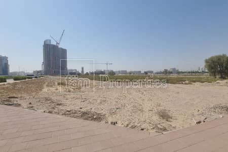 Plot for Sale in Dubailand, Dubai - Residential Complex | For Sale | Good Location