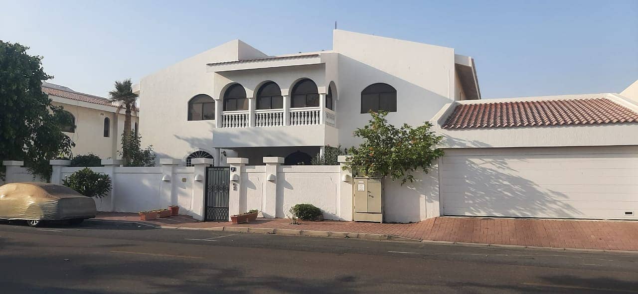 7 bedroom Villa For Sale In Jumeirah 2