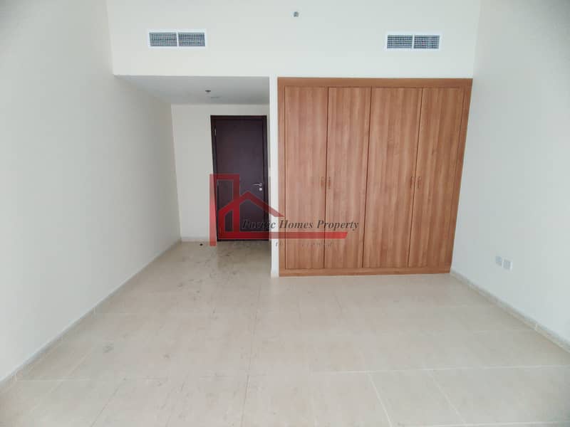 Квартира в Аль Мамзар, 2 cпальни, 59990 AED - 6071920