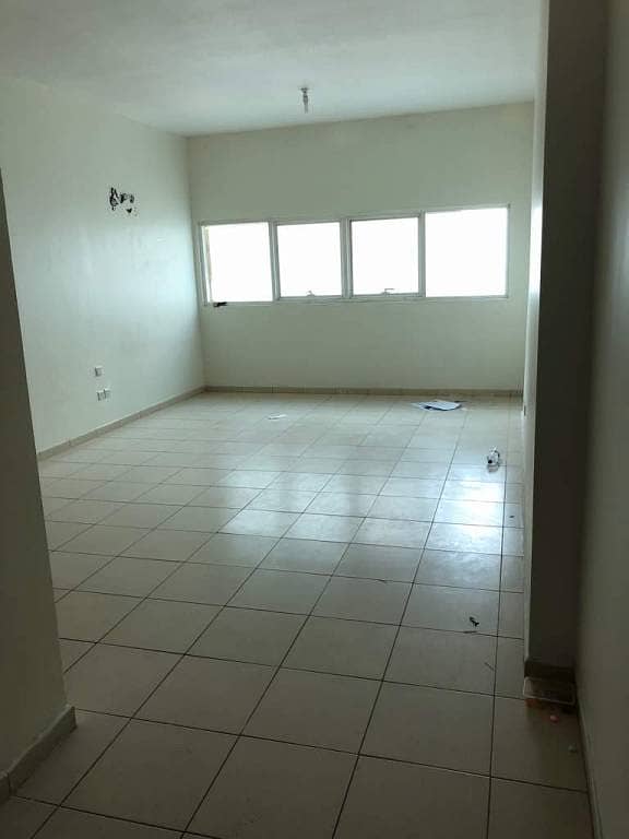 2bhk biggest size 12 payment for rent in Ajman one tower