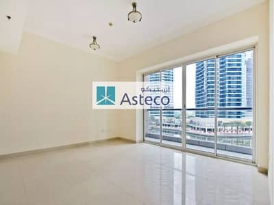 spacious 2 br with powder room / good view