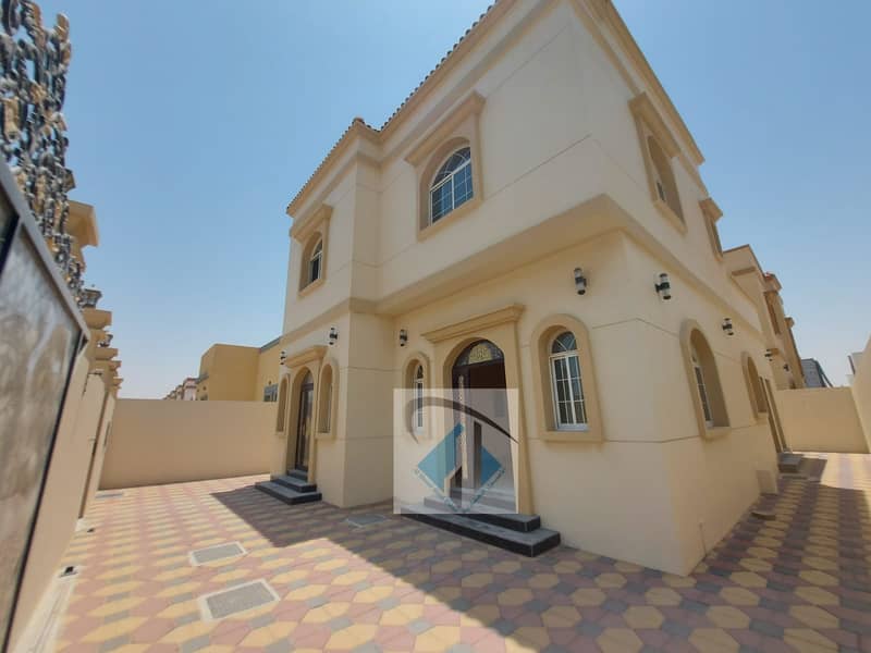 For sale villa, excellent finishing, without down payment, freehold for all nationalities