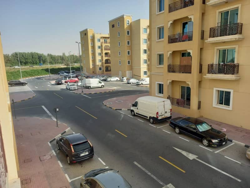 Ravishing Studio Apartment in Emirates Cluster | with balcony
