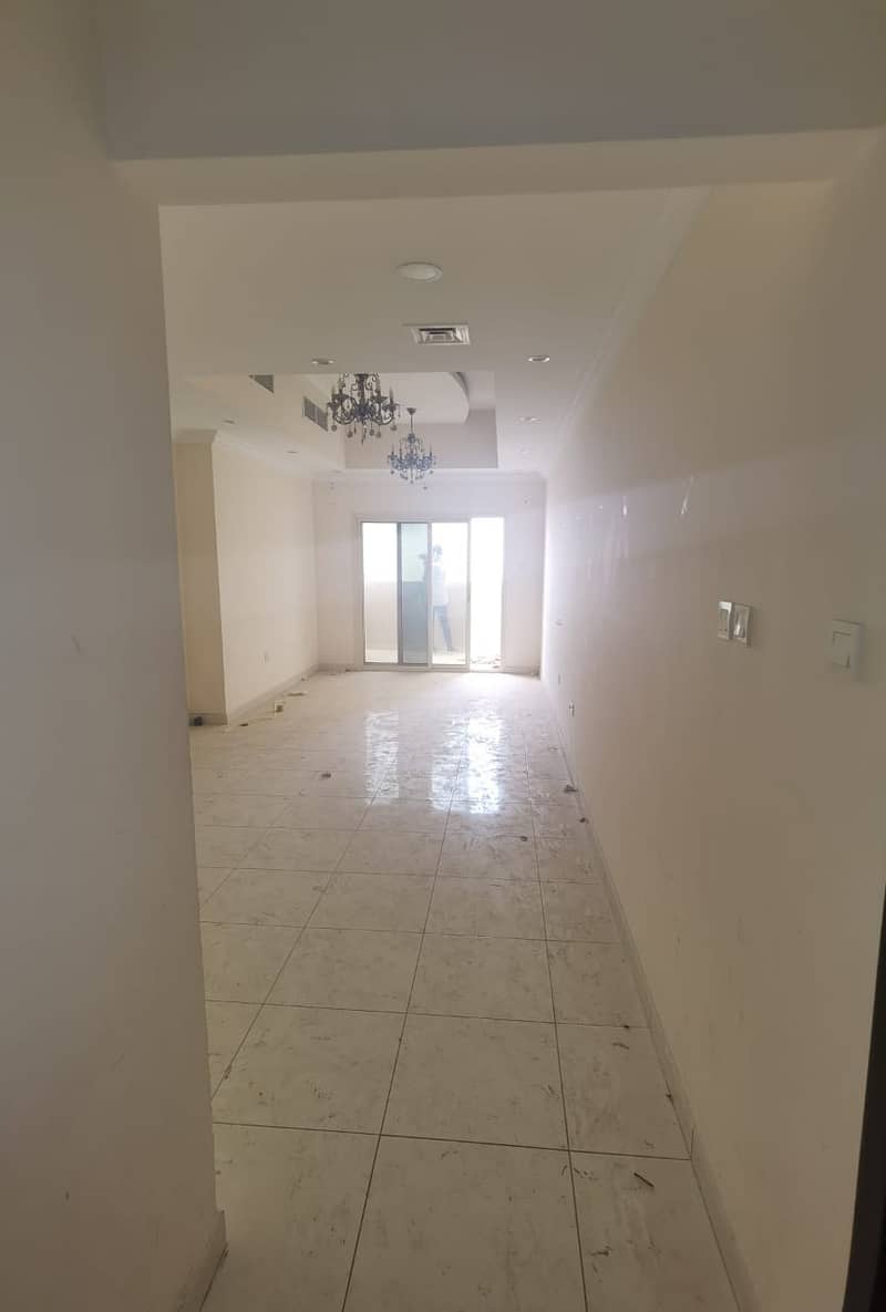 OPEN VIEW SPACIOUS 2BHK FOR RENT IN EMIRATES CITY-LILIES TOWER NOW IN JUST 23K