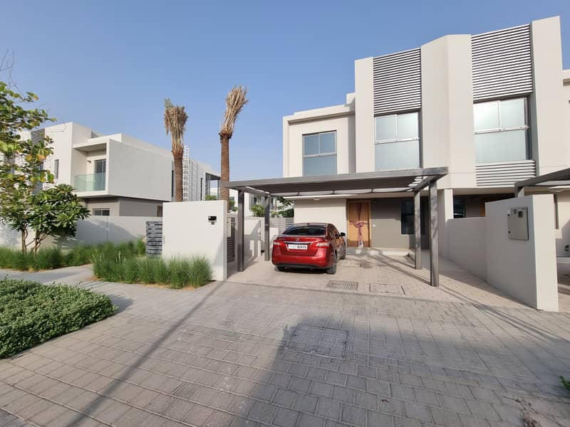 Lavish Brand New 3bhk Townhouse With Maid Room for Rent In Al Zahia