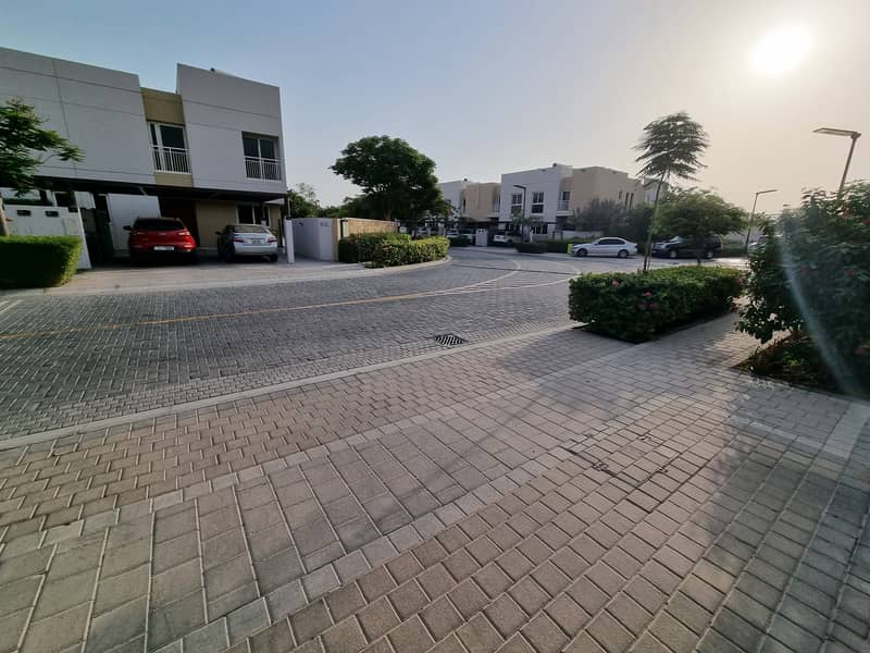Modern 3bhk Villa With Maid Room Available For Rent Available In Al Zahia