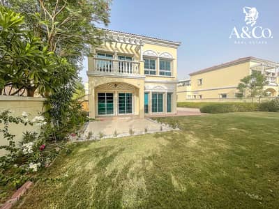 2 Bedroom Villa for Sale in Jumeirah Village Triangle (JVT), Dubai - |Vacant now | Large Plot | Cash Seller |