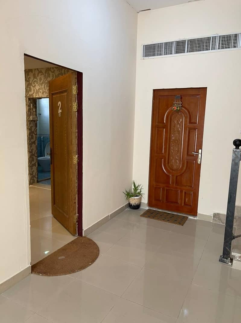 شقة في مدينة بوابة أبوظبي (اوفيسرز سيتي) 1 غرفة 31000 درهم - 6083579