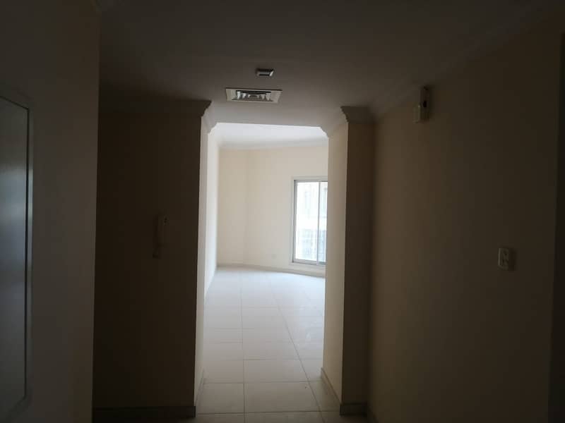 شقة في عود ميثاء،بر دبي 2 غرف 65000 درهم - 6084169