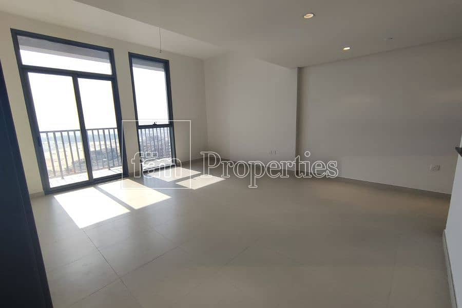 HIGH FLOOR 2beds, pool view , near city centre!