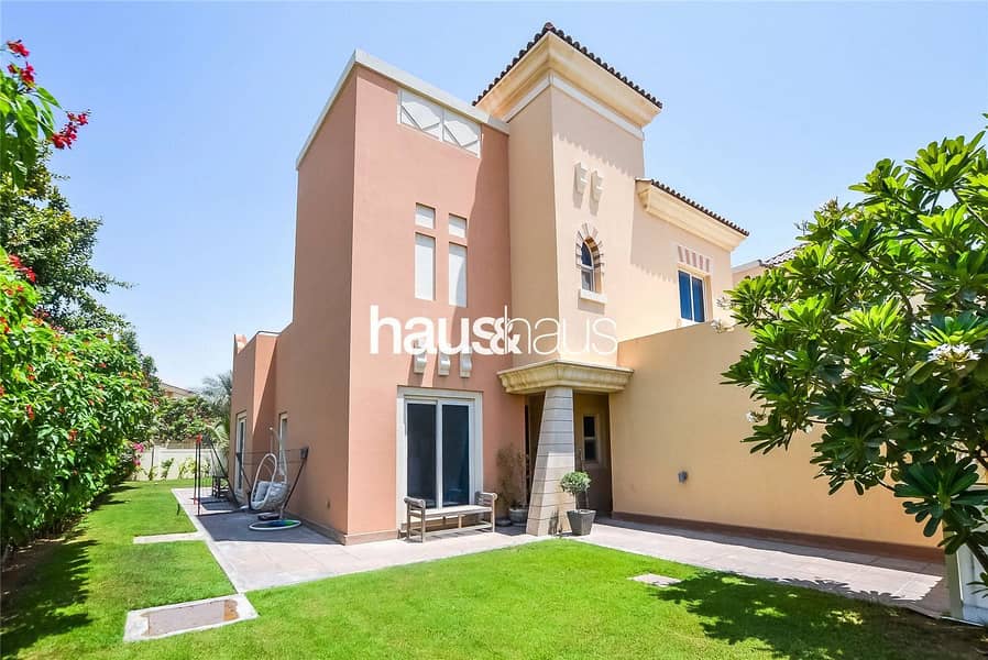 4 bed Independant villa in tranquil setting