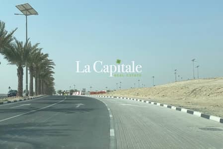 ارض سكنية  للايجار في الفرجان، دبي - ارض سكنية في الفرجان غرب الفرجان 1700000 درهم - 6086343