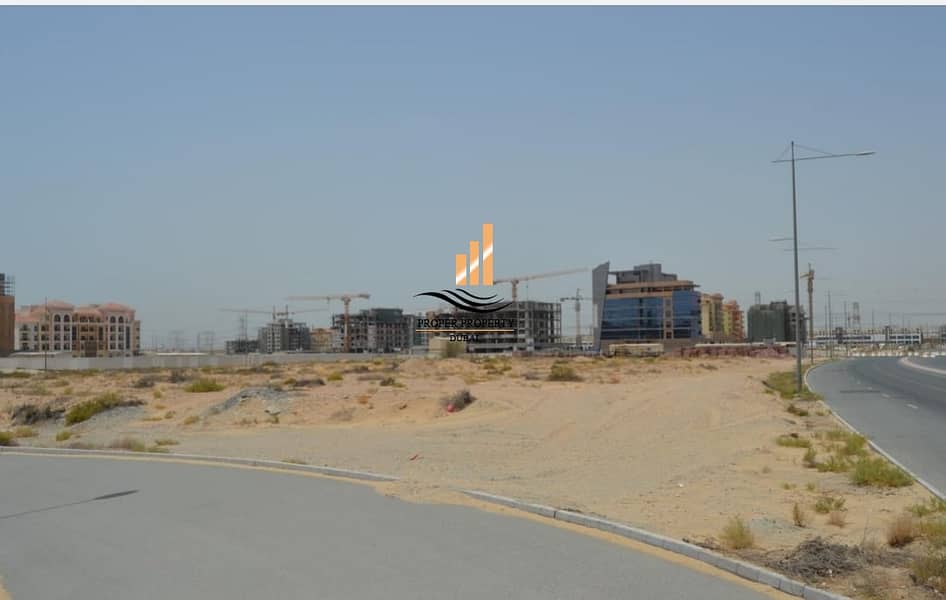 MIXED USED COMMERCIAL LAND FOR SALE IN AL WARSAN