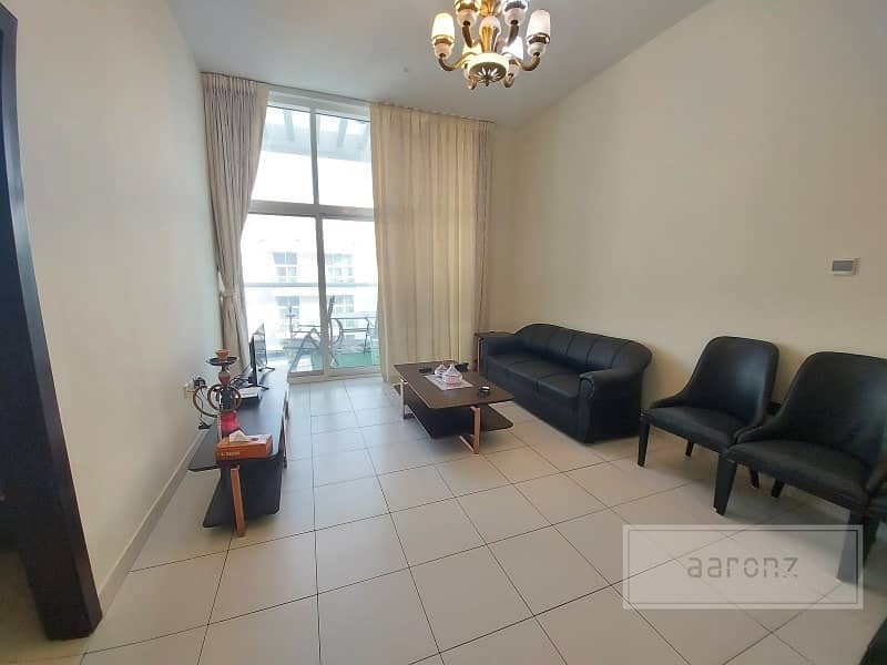 位于迪拜影城，闪耀公寓3号 1 卧室的公寓 470000 AED - 6087163